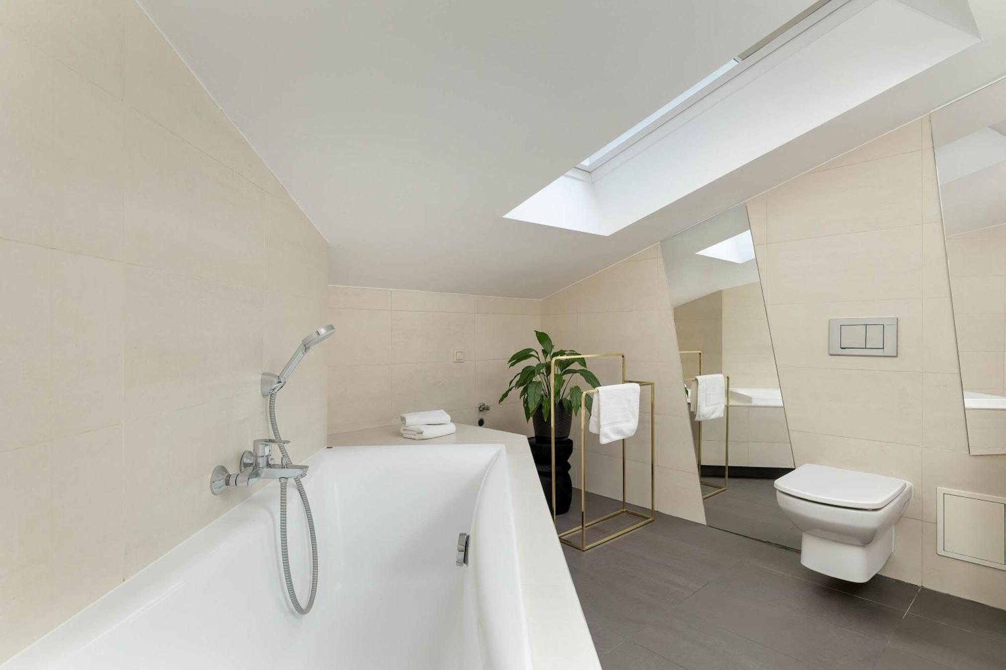 Apartament Stylish In The Heart Of Kazimierz In By Renters Kraków